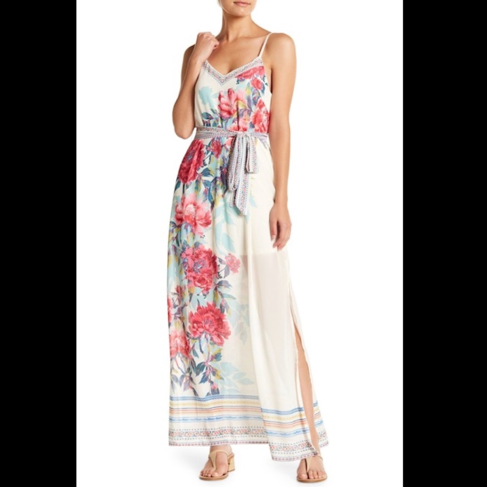 Flying Tomato Maxi dress